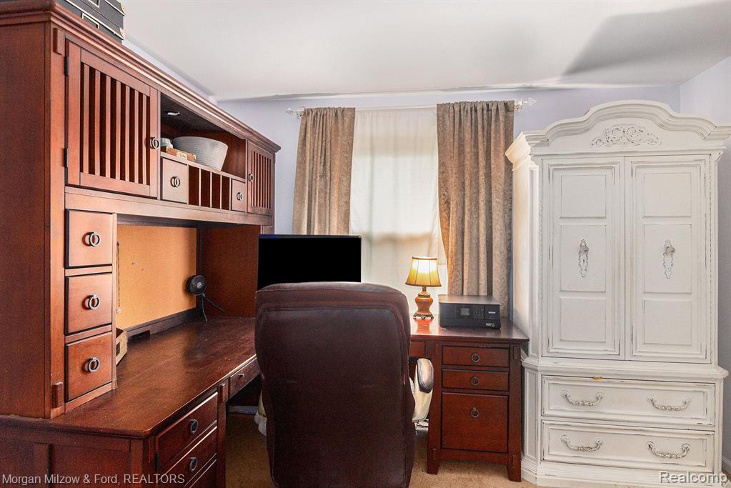 5010 Parview Drive, Clarkston, MI — Photo 18