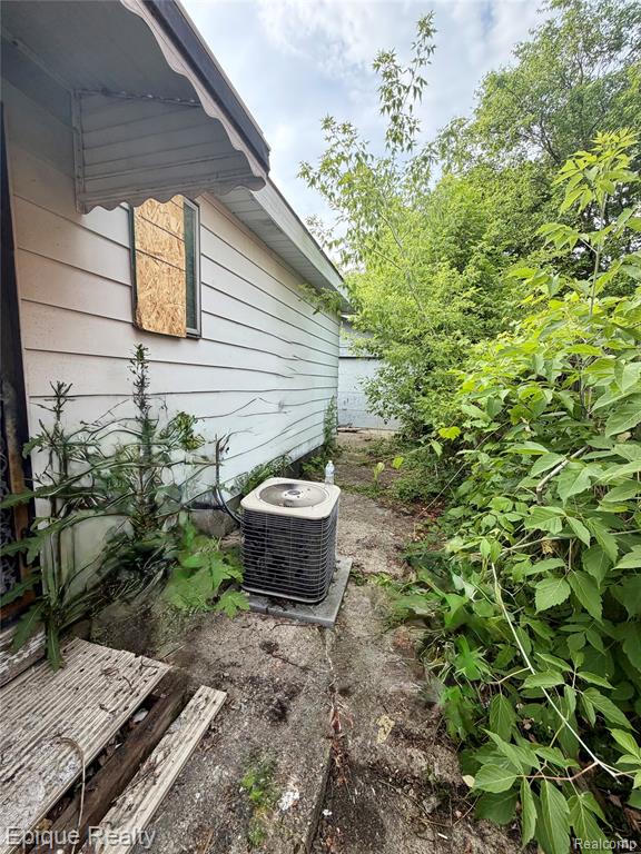 430 W Alma Avenue, Flint, MI 48505 — Photo 24