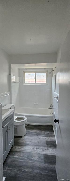 8055 Plainview Avenue, Detroit, MI 48228 — Photo 4