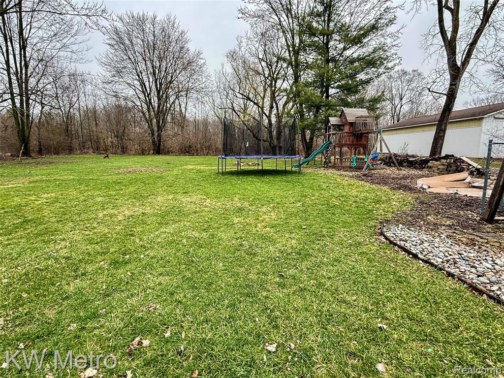 5036 Beecher Road, Flint, MI 48532 — Photo 5