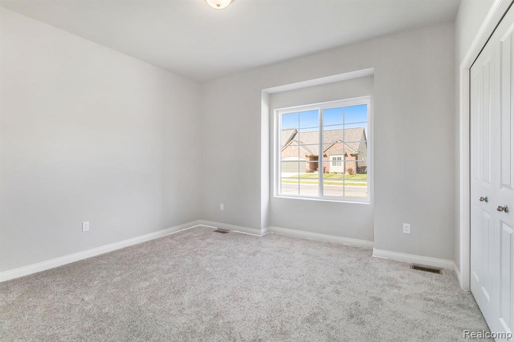 9042 RHYAN Road, White Lake, MI — Photo 14