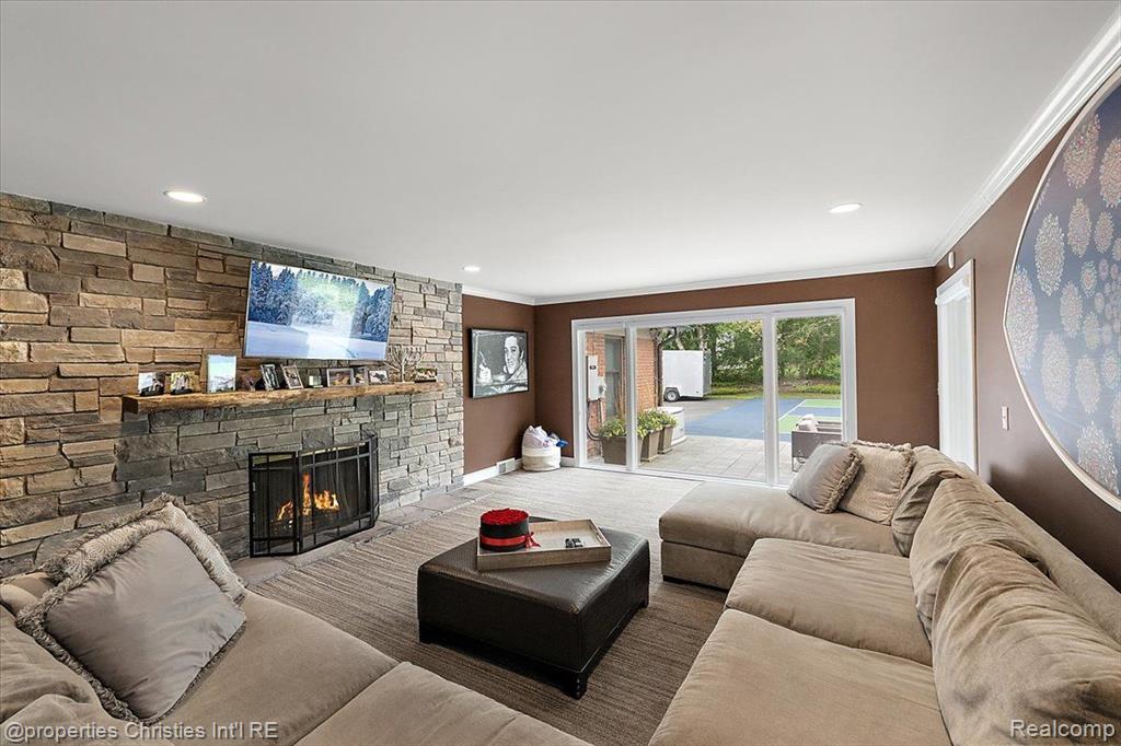 4889 ARDMORE Drive, Bloomfield Hills, MI 48302 — Photo 7