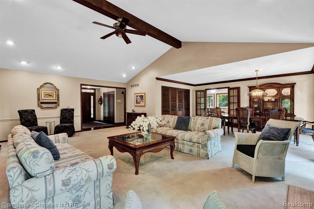 5641 SUSSEX Drive, Troy, MI 48098 — Photo 9