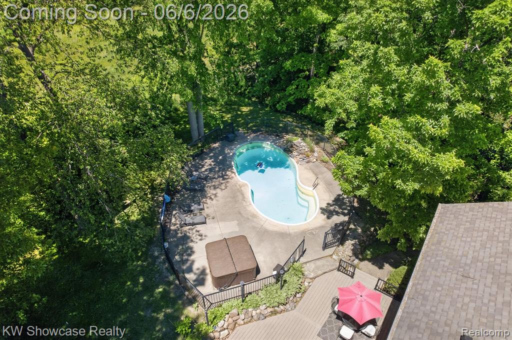 6220 Whispering Meadows Drive, White Lake, MI 48383 — Photo 50