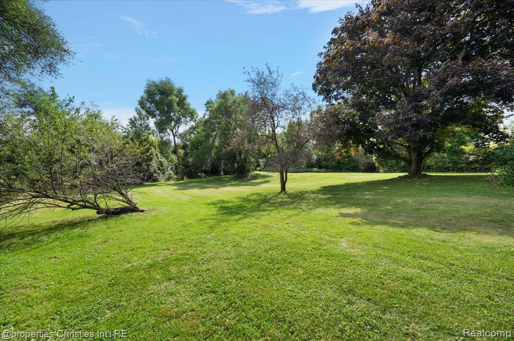 47133 W 9 Mile Road, Novi, MI — Photo 56