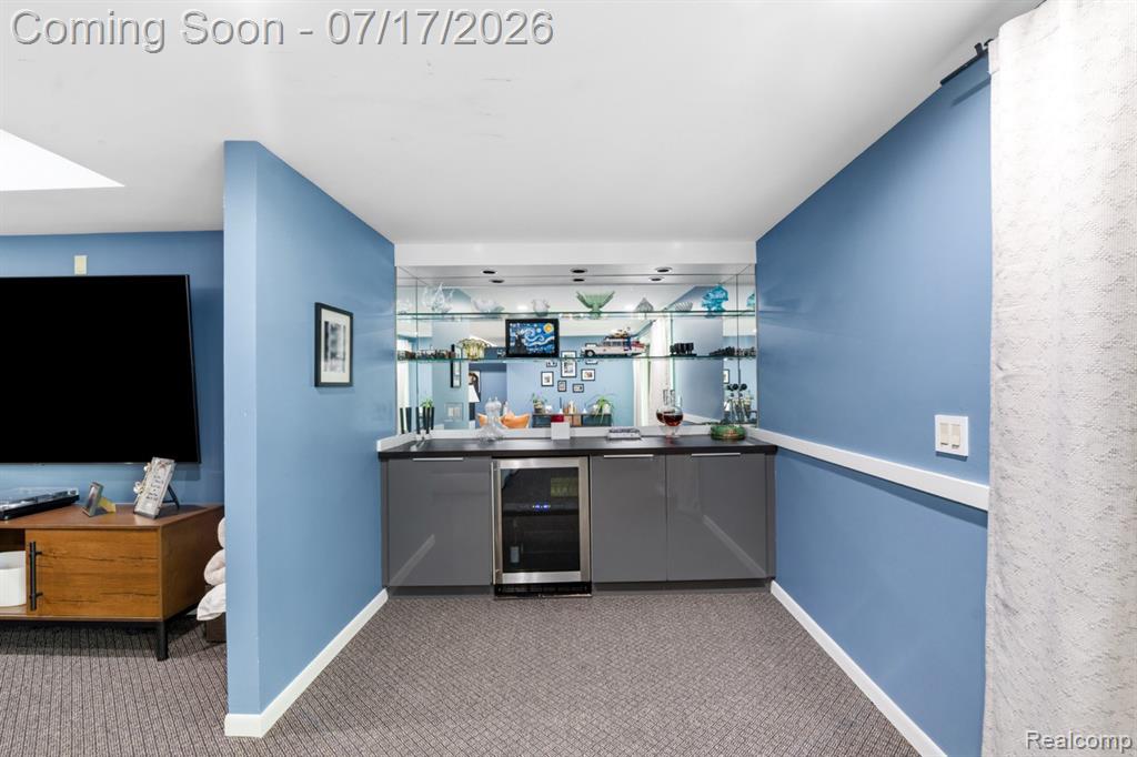7375 Parkwood Drive, Fenton, MI 48430 — Photo 34