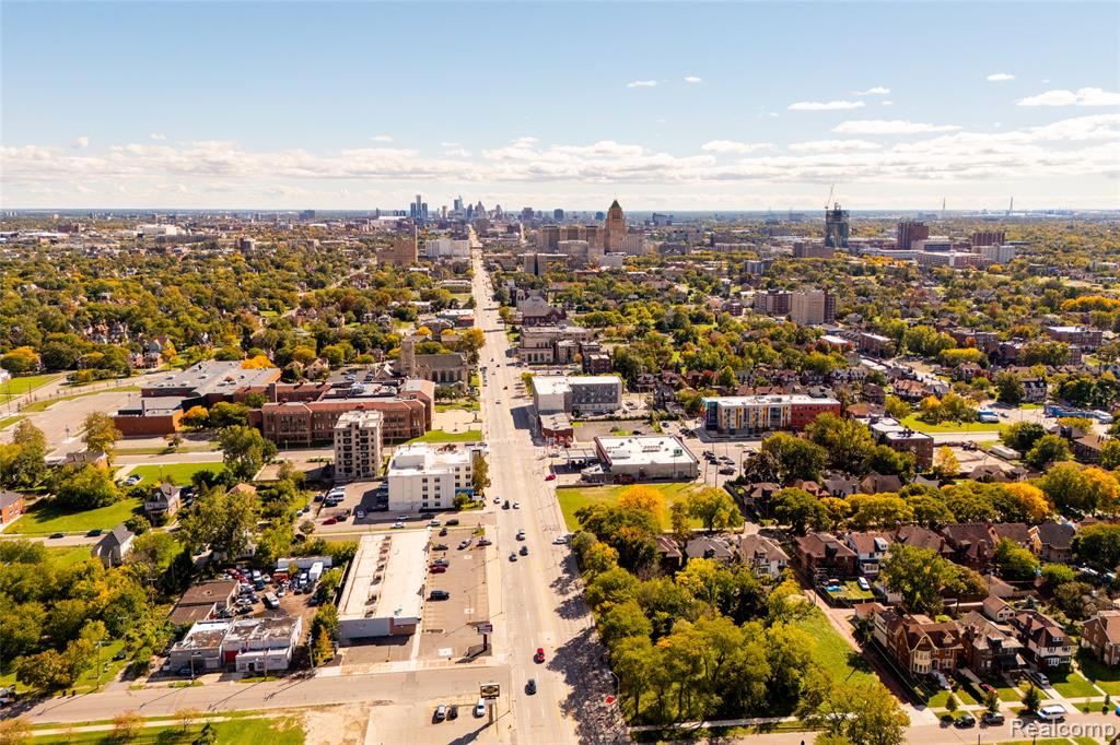 9155 Woodward Avenue, Detroit, MI 48202