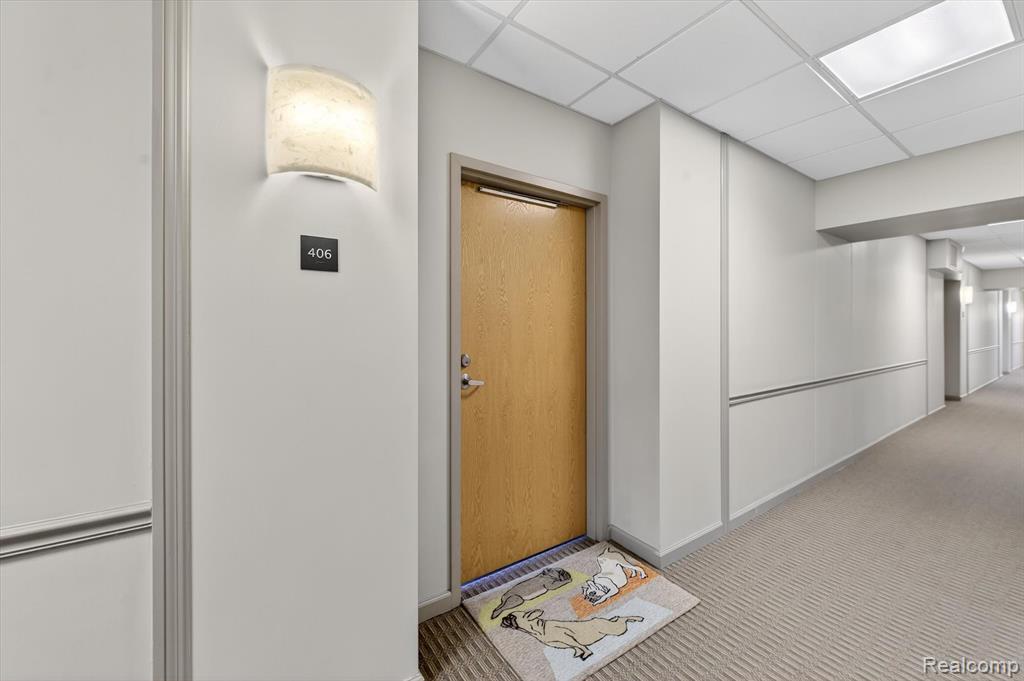 111 N Ashley Street, 406, Ann Arbor, MI 48104 — Photo 8