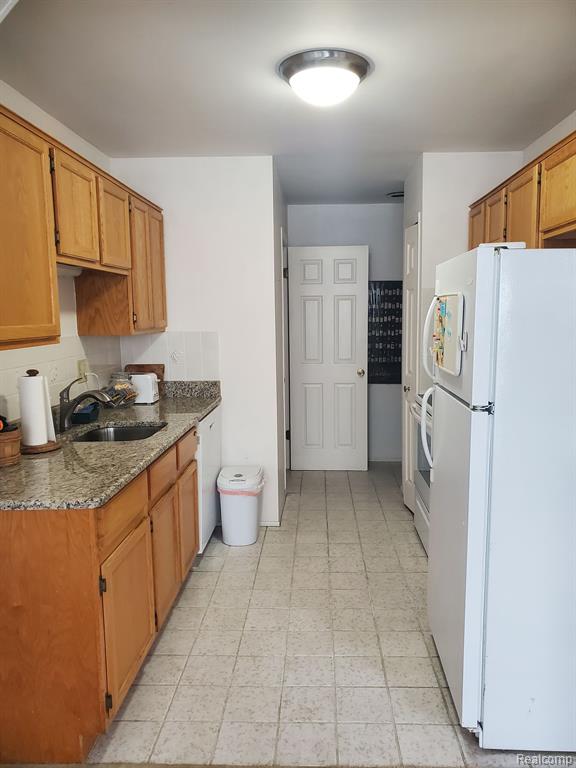 31242 COUNTRY Way, Farmington Hills, MI 48331 — Photo 5