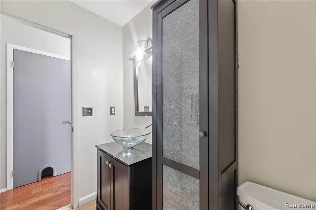1796 Oakview Drive, Canton, MI 48187 — Photo 17