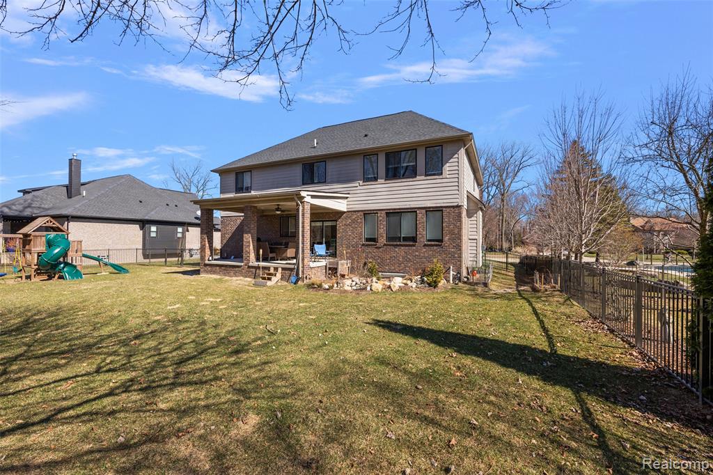 49517 White Mill Drive, Shelby Twp, MI 48317 — Photo 50