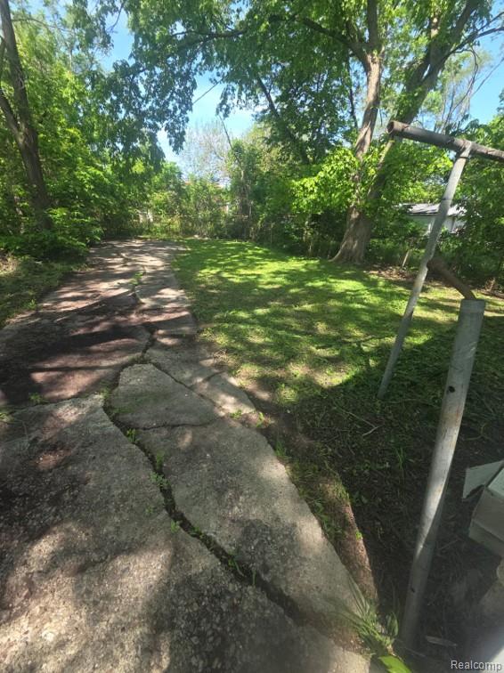 9979 Montrose Street, Detroit, MI 48227 — Photo 4