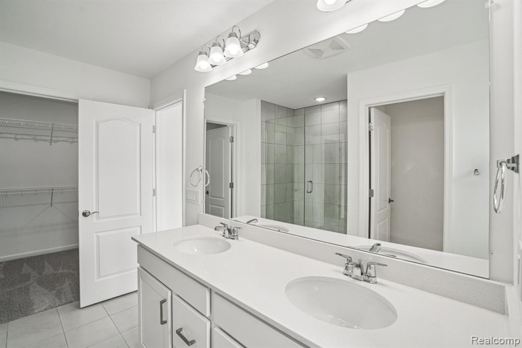 42819 Atwood Avenue, Novi, MI — Photo 23