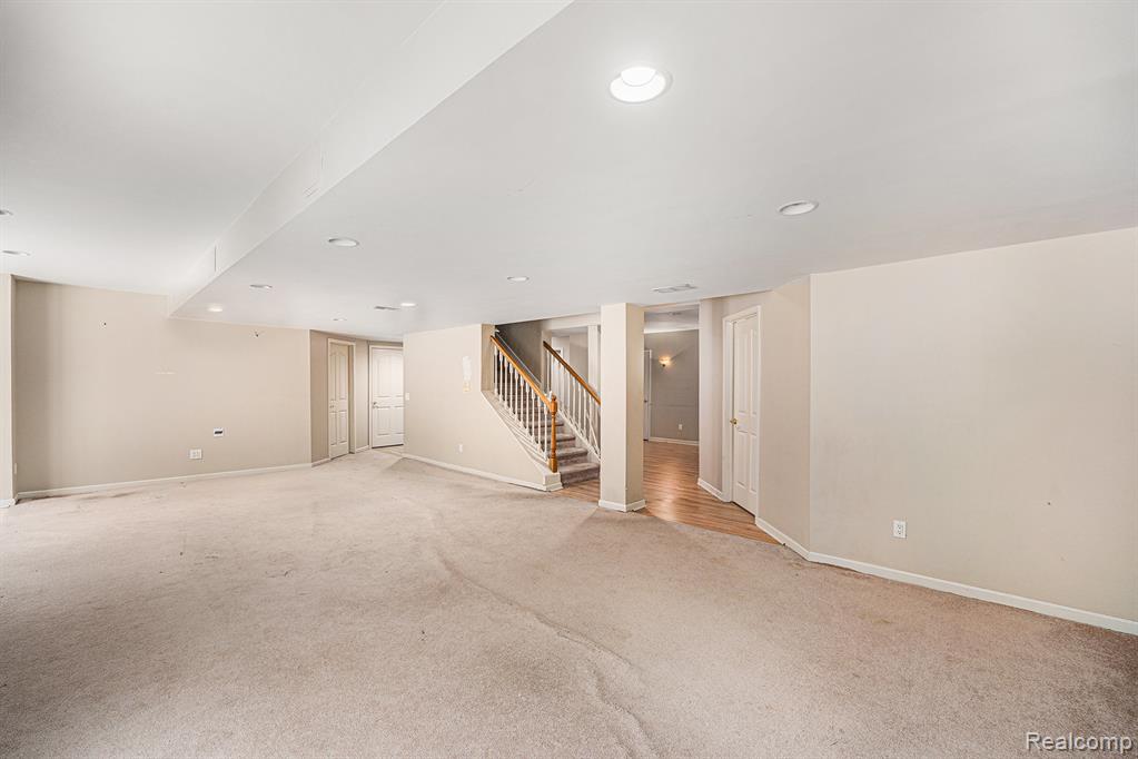 45247 OAK FOREST Drive, Northville, MI 48168 — Photo 15