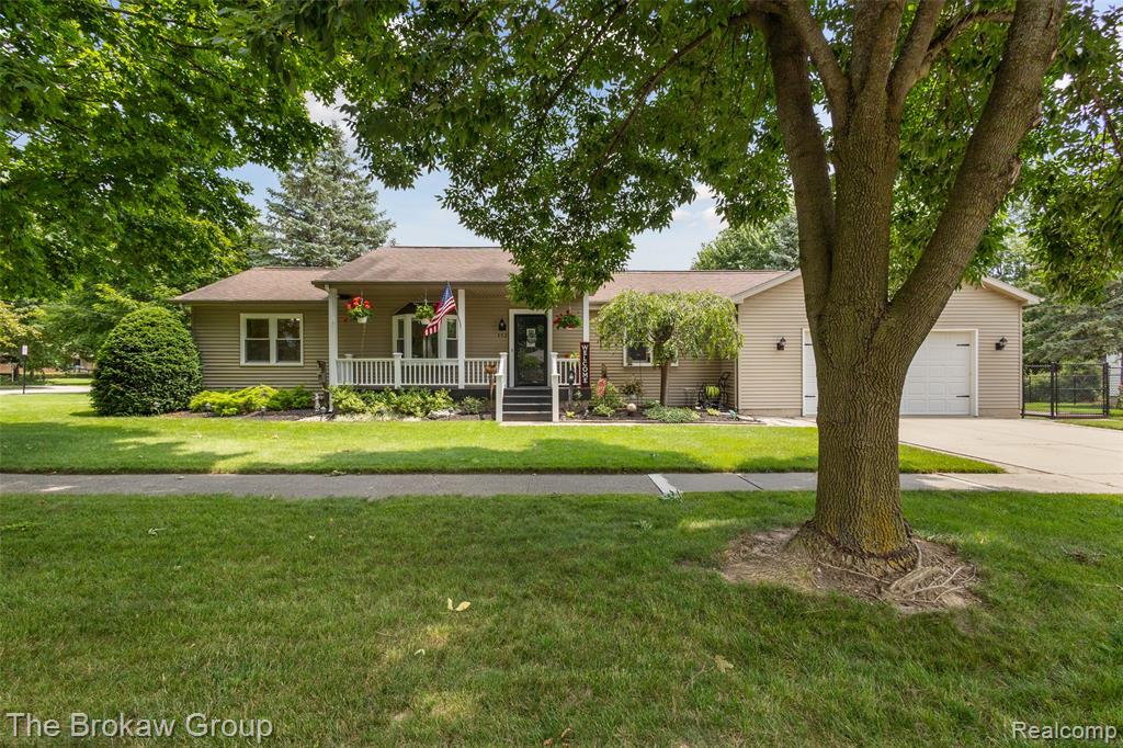 113 Beyerlein Street, Frankenmuth, MI 48734 — Photo 3