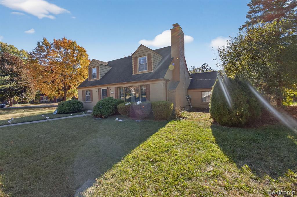 28025 Sunset Boulevard W, Lathrup Village, MI 48076 — Photo 30