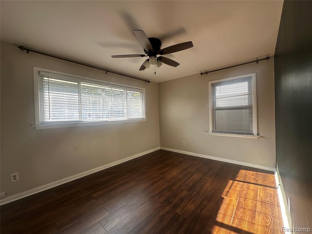 4614 Olivia Avenue, Royal Oak, MI 48073 — Photo 17