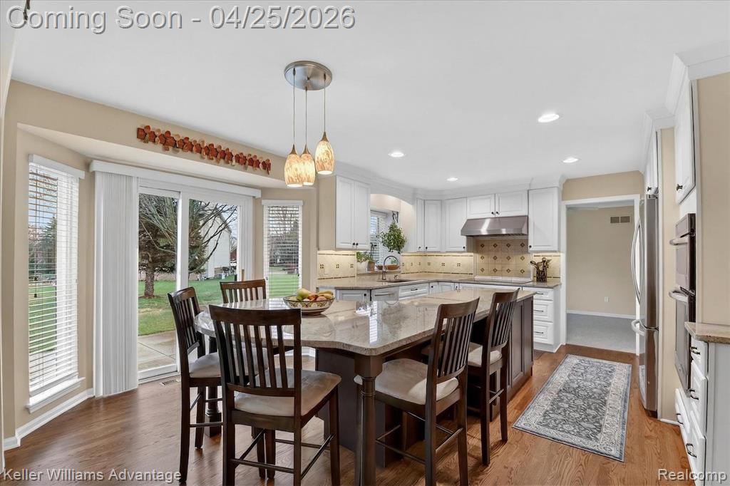 721 Remington Court, Commerce Twp, MI 48382 — Photo 17