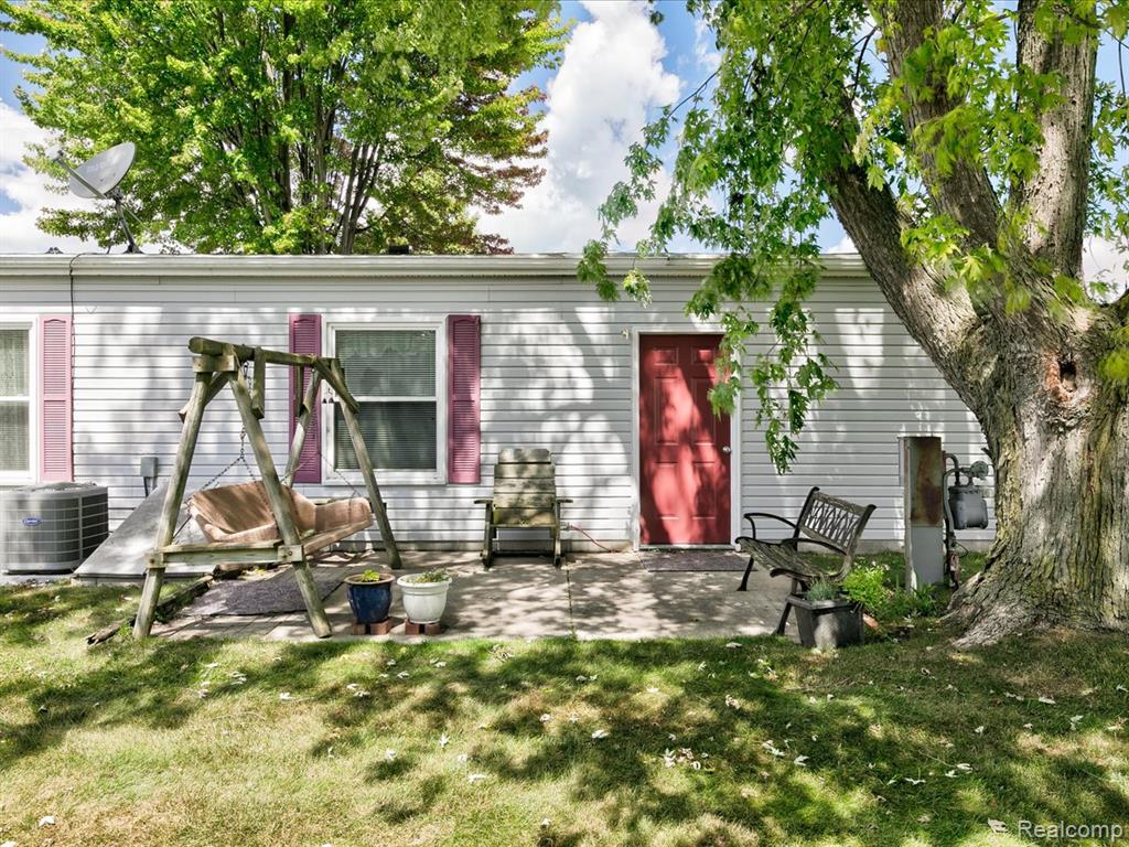 4333 24th Ave #67, Fort Gratiot, MI 48059 — Photo 23