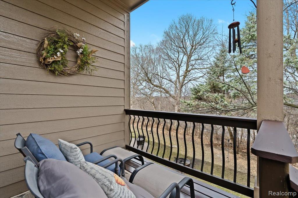 42586 WATERFORD Road, Northville, MI 48168 — Photo 46