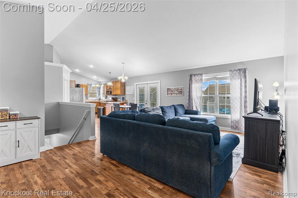 7385 W Ryan Court, Bay City, MI 48706 — Photo 5