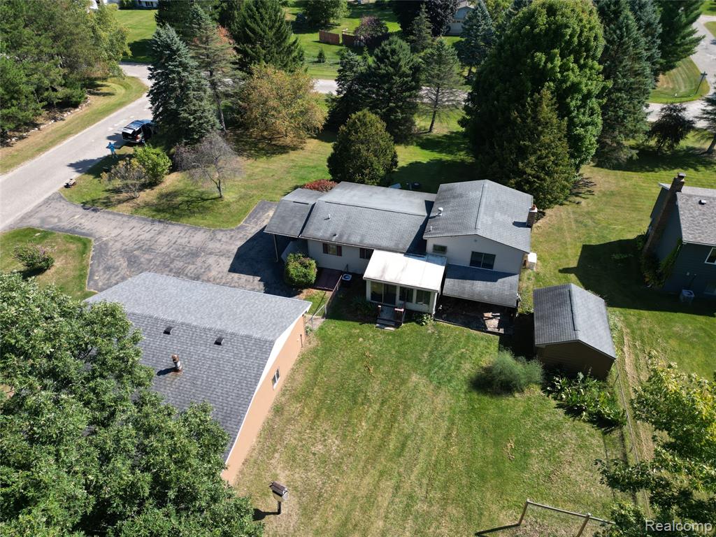2291 Tomahawk Drive, Lapeer, MI 48446 — Photo 5
