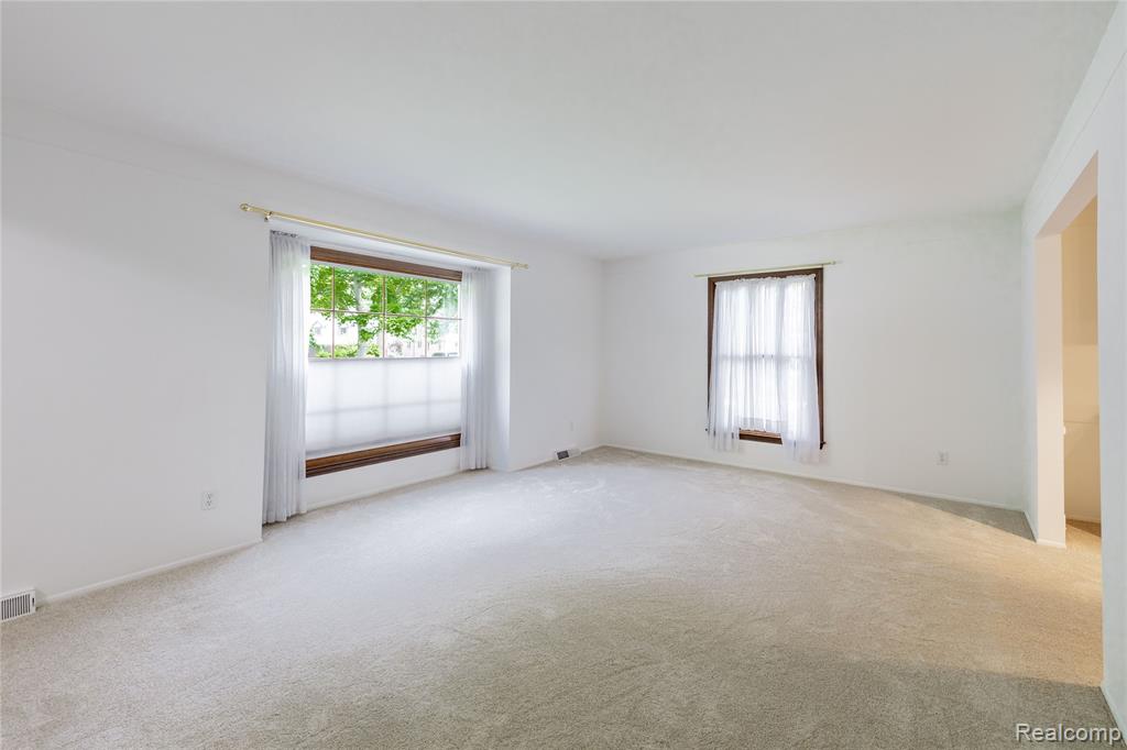 7611 Ferry Road, Grosse Ile, MI 48138 — Photo 20