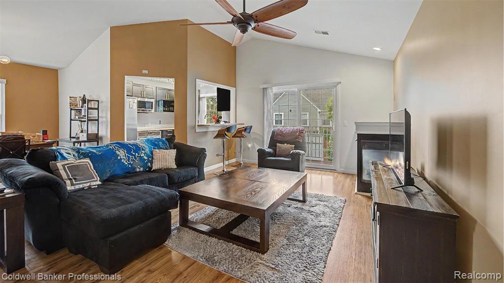54762 Monarch Drive, Utica, MI 48316 — Photo 11