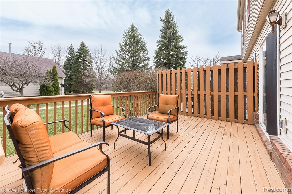 837 Oakwood Drive, Howell, MI 48843 — Photo 26