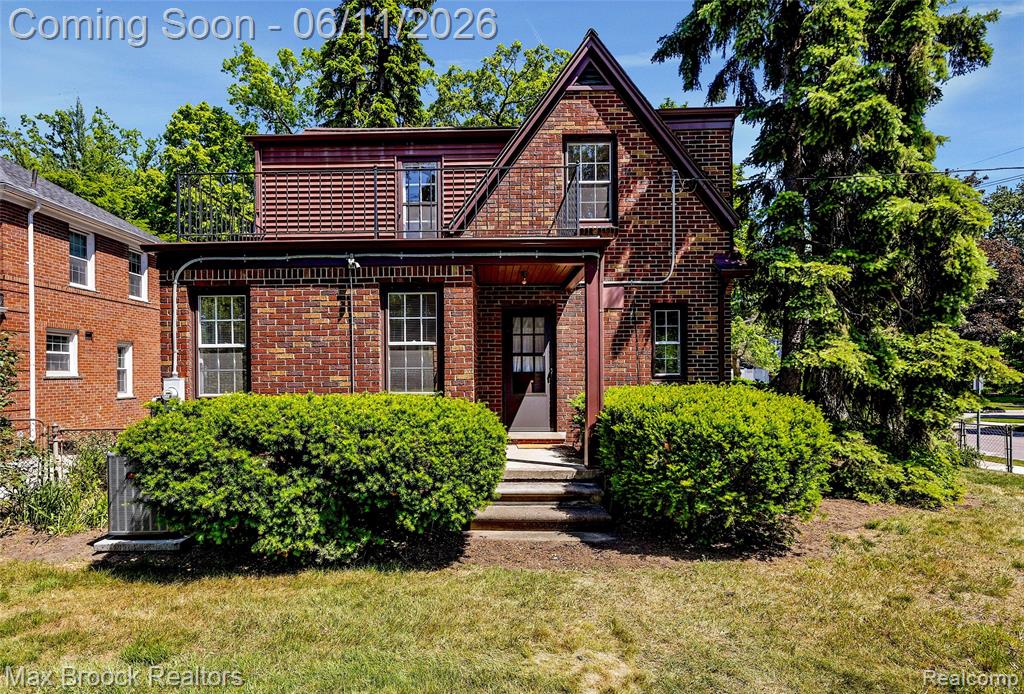 14 Fairwood Boulevard, Pleasant Ridge, MI — Photo 45