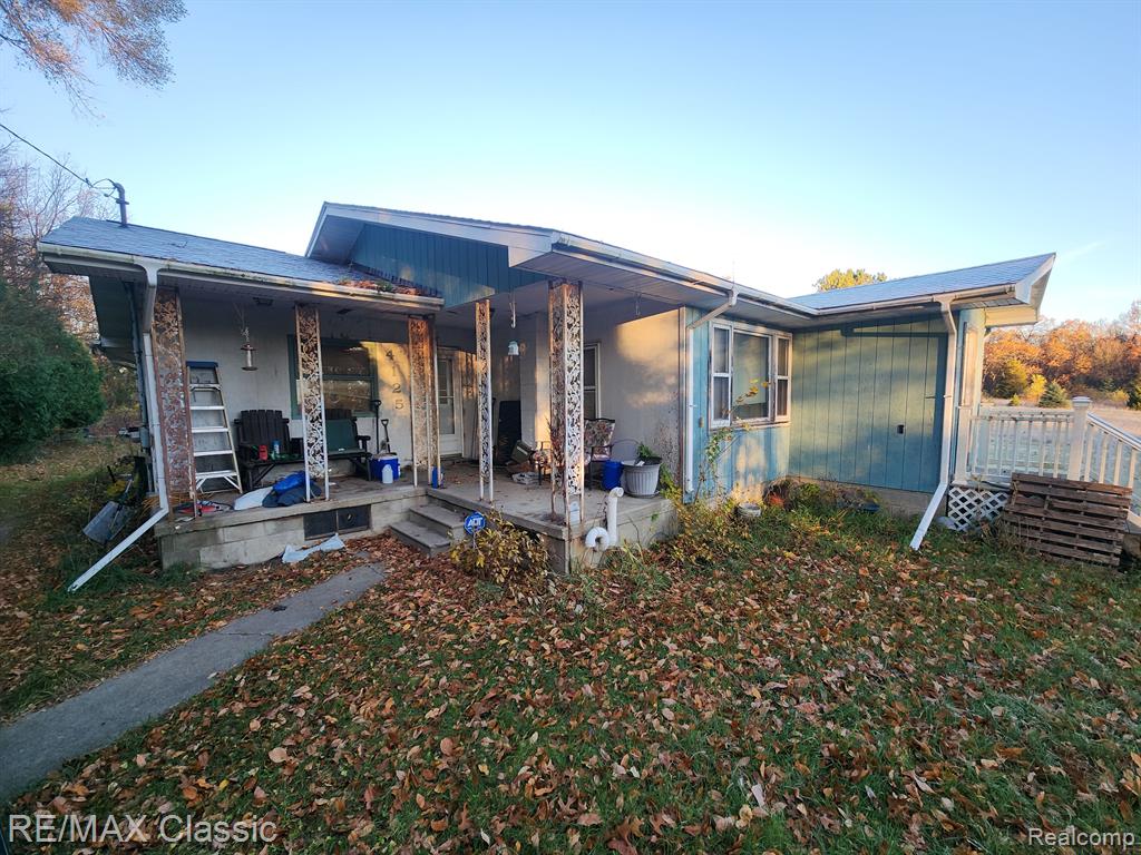 4125 N TIPSICO LAKE Road, Hartland, MI 48353 — Photo 8