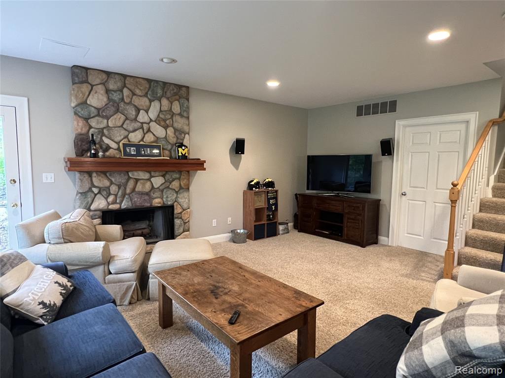 7603 Kingfisher Court, Dexter, MI 48130 — Photo 29