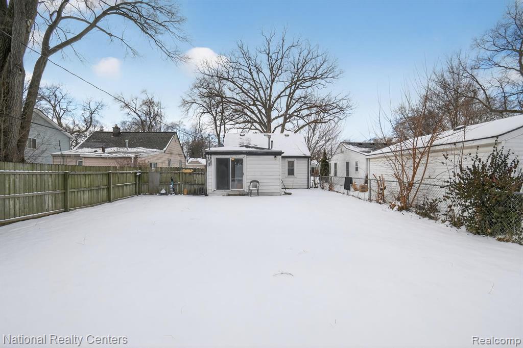 5672 N Linville Street, Westland, MI — Photo 22
