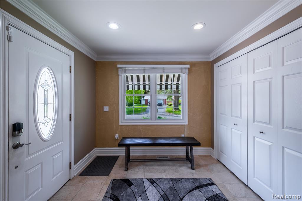 1255 Glendale Street, Burton, MI 48509 — Photo 26