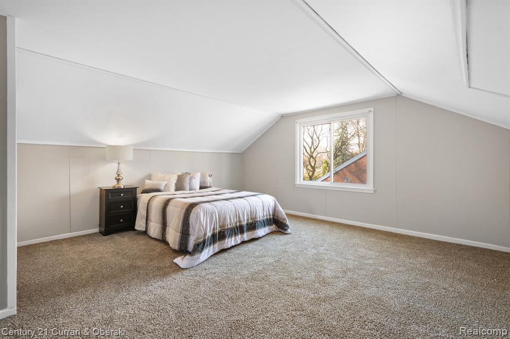 20488 FLEETWOOD Drive, Harper Woods, MI 48225 — Photo 21