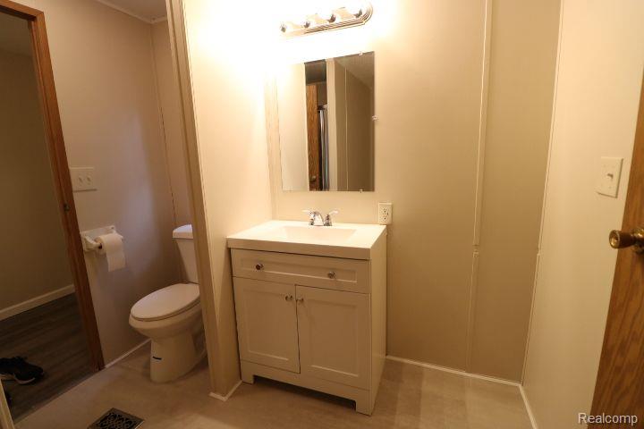 559 W James Street, Lawrence, MI 49064 — Photo 15