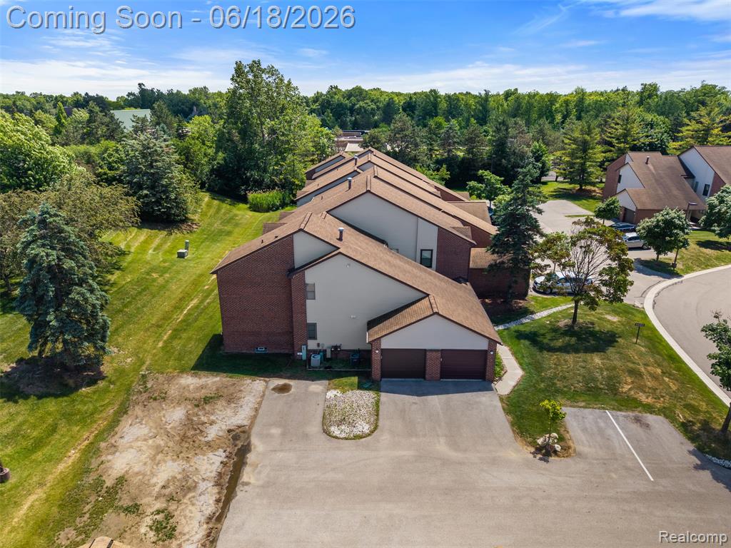 6680 Ridgefield Circle, 201, West Bloomfield, MI — Photo 39