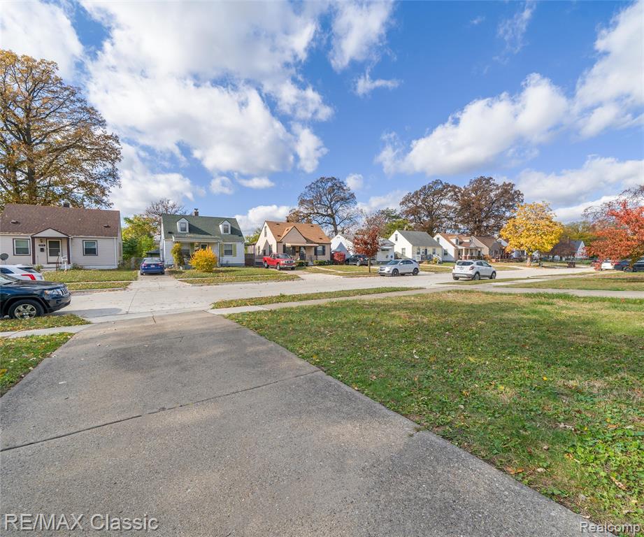 4827 Winifred Street, Wayne, MI 48184 — Photo 34