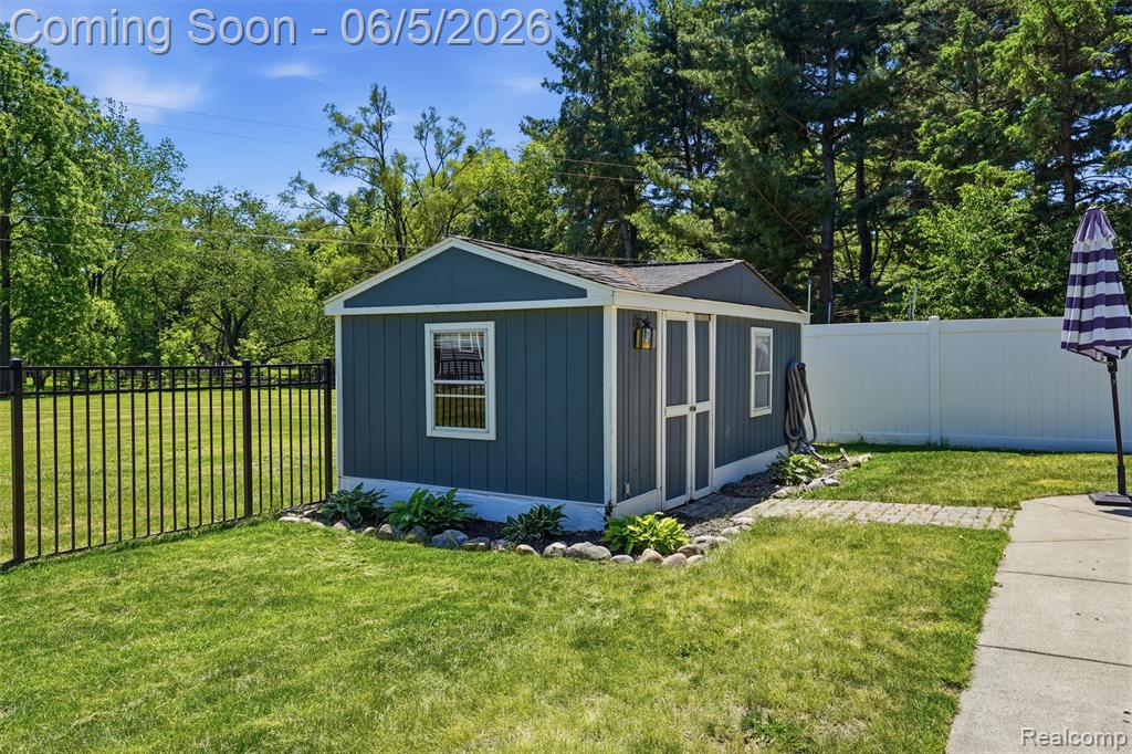 5080 Pleasant Valley Road, Brighton, MI 48114 — Photo 57