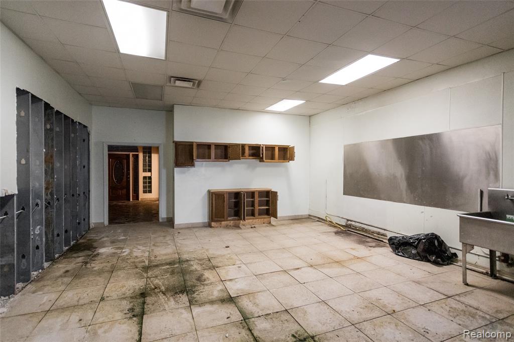 714 W McNichols Street, Detroit, MI 48235 — Photo 32