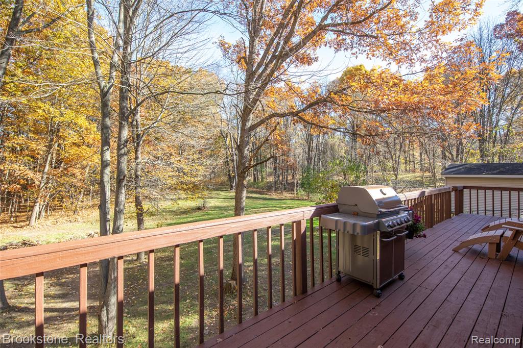 16567 DIXIE Highway, Davisburg, MI 48350 — Photo 8