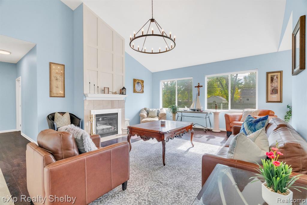 24986 Murray Street, Harrison Township, MI — Photo 10