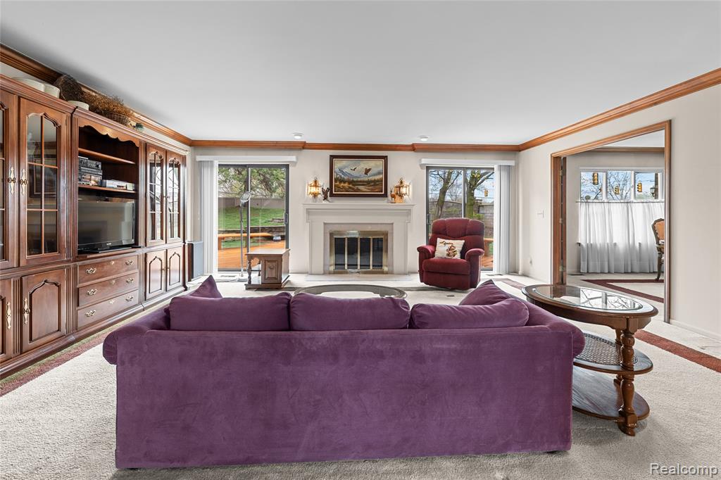 897 Augusta Drive, Rochester Hills, MI 48309 — Photo 22