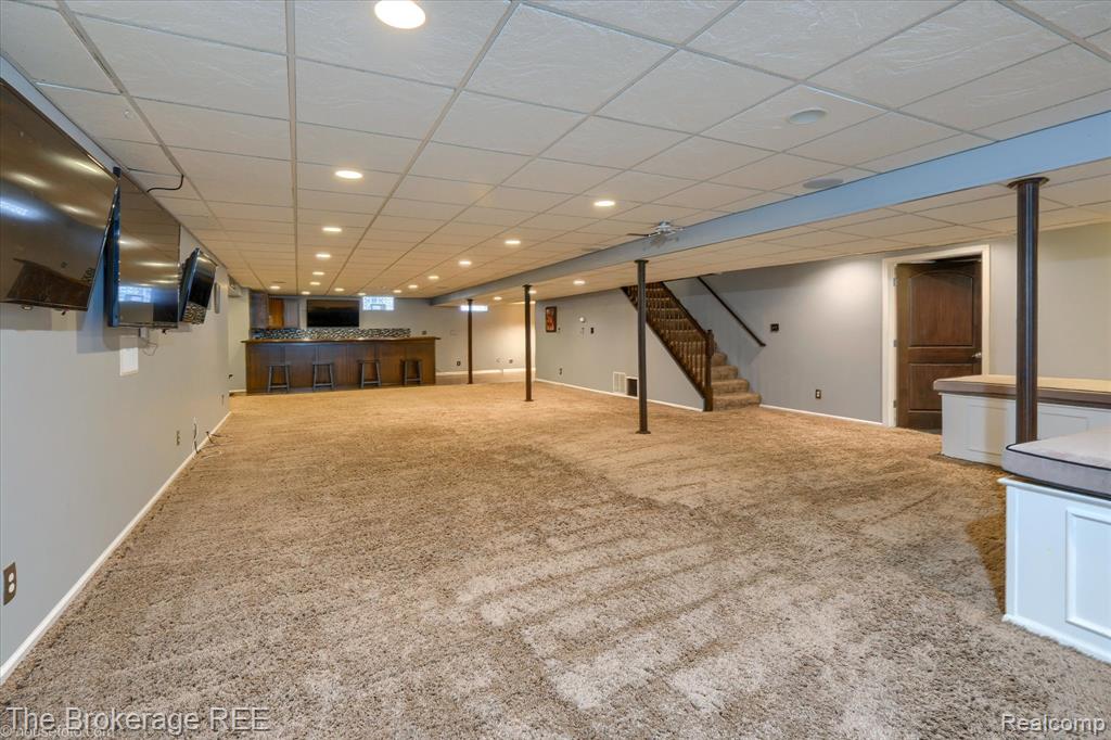 5239 Farmridge Lane, Grand Blanc, MI 48439 — Photo 69