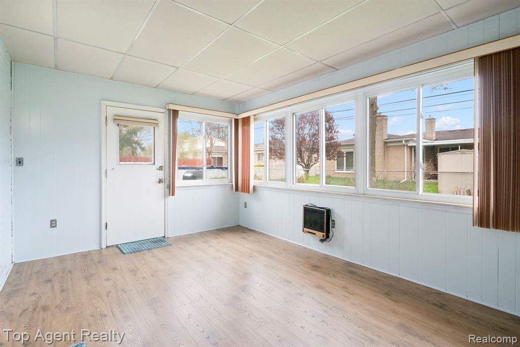 30151 Barbary Court, Warren, MI 48093 — Photo 19