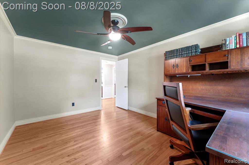 8751 Woodside Drive, Grosse Ile, MI 48138 — Photo 25