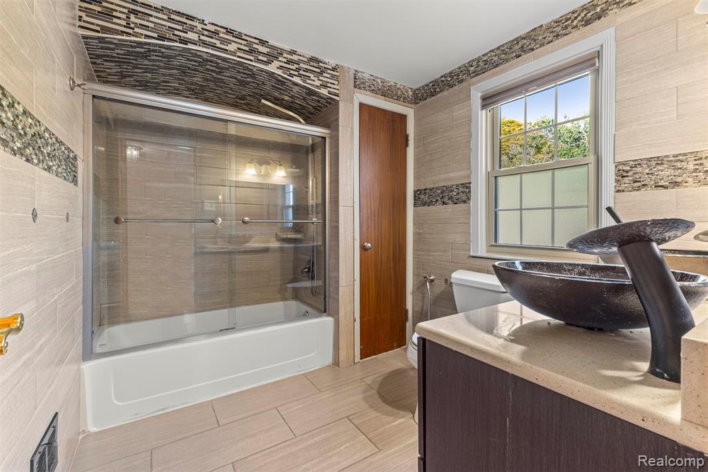 411 S Lafayette Street, Dearborn, MI 48124 — Photo 26