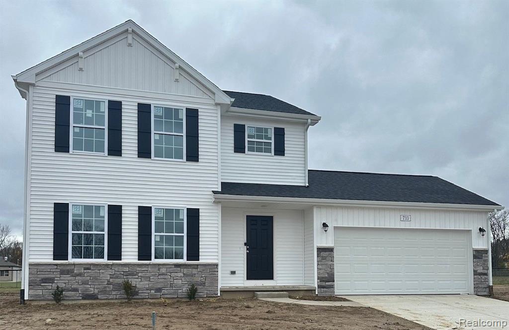 733 LONE OAK Way, Tecumseh, MI 49286 — front exterior