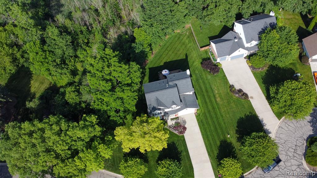 3094 Waldon Park Drive, Orion, MI — Photo 2