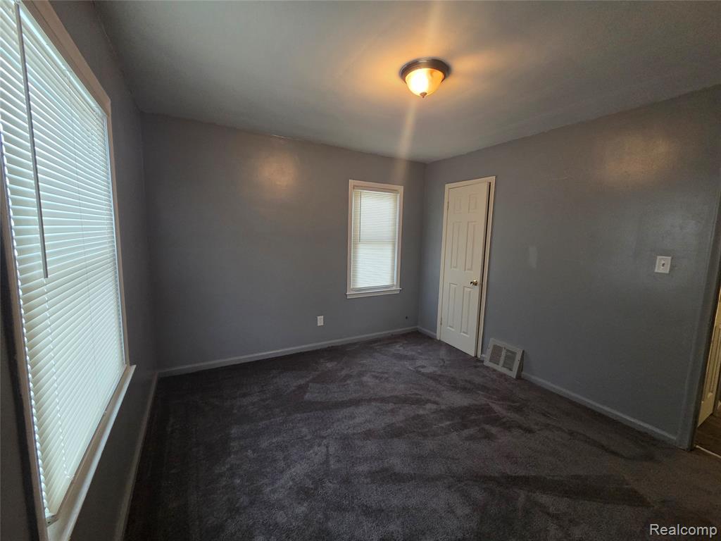 8084 Evergreen Avenue, Detroit, MI 48228 — Photo 6